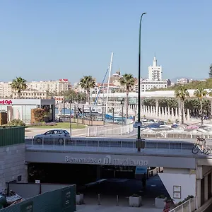 Apartment Estudio Malagueta, Muelle Uno Views, Malaga